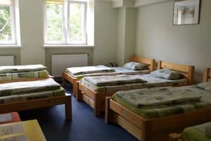 Хостел Avino Apart Hostel. Место в женском 6-местном номере с собственным санузлом 1