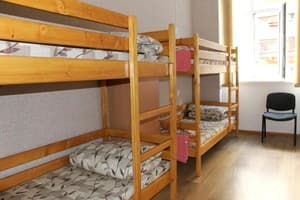 Хостел Green Street Hostel. Место в общем 4-местном номере  9