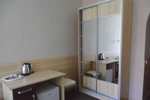 Хостел Искра. Стандарт двухместный  8