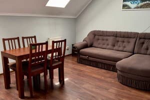 Львовский 10