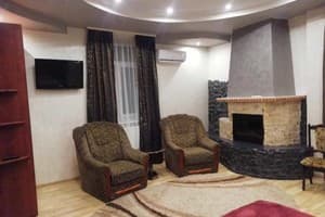 Готельно-ресторанний комплекс Панський двір. Люкс двомісний  3