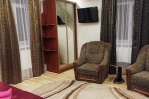 Готельно-ресторанний комплекс Панський двір. Люкс двомісний  2