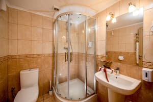 Отель Писанка СПА&Hotel. Полулюкс 4-местный  5