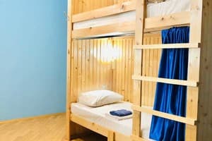 Хостел Sunday mini hostel. Место в общем 6-местном номере  4