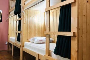 Хостел Sunday mini hostel. Место в общем 8-местном номере  2